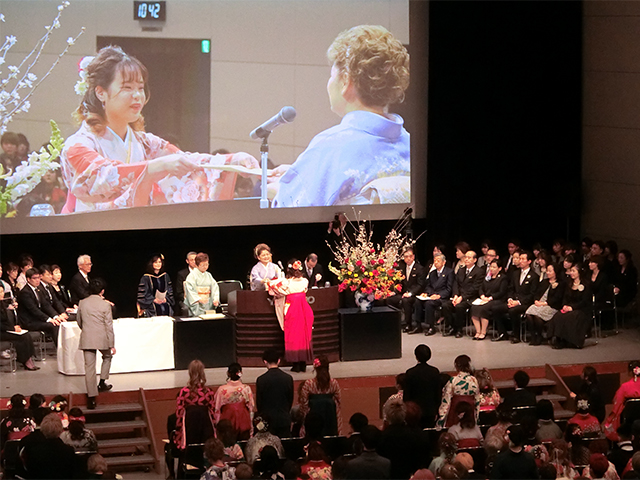 山野美容専門学校卒業式